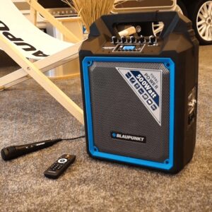Тонколона Blaupunkt MB06, караоке, Bluetooth, FM, USB/SD/AUX, 500 W, с микрофон Тонколона Blaupunkt MB06, караоке, Bluetooth, FM, USB/SD/AUX, 500 W, с микрофон