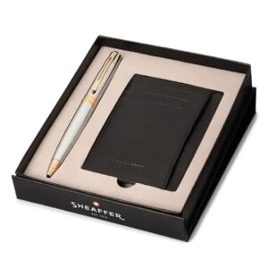 Подаръчен комплект Sheaffer Medalist, химикалка модел 300 и калъф за карти