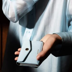 Портфейл Secrid Envelope Pebble Ice Blue, с RFID защита
